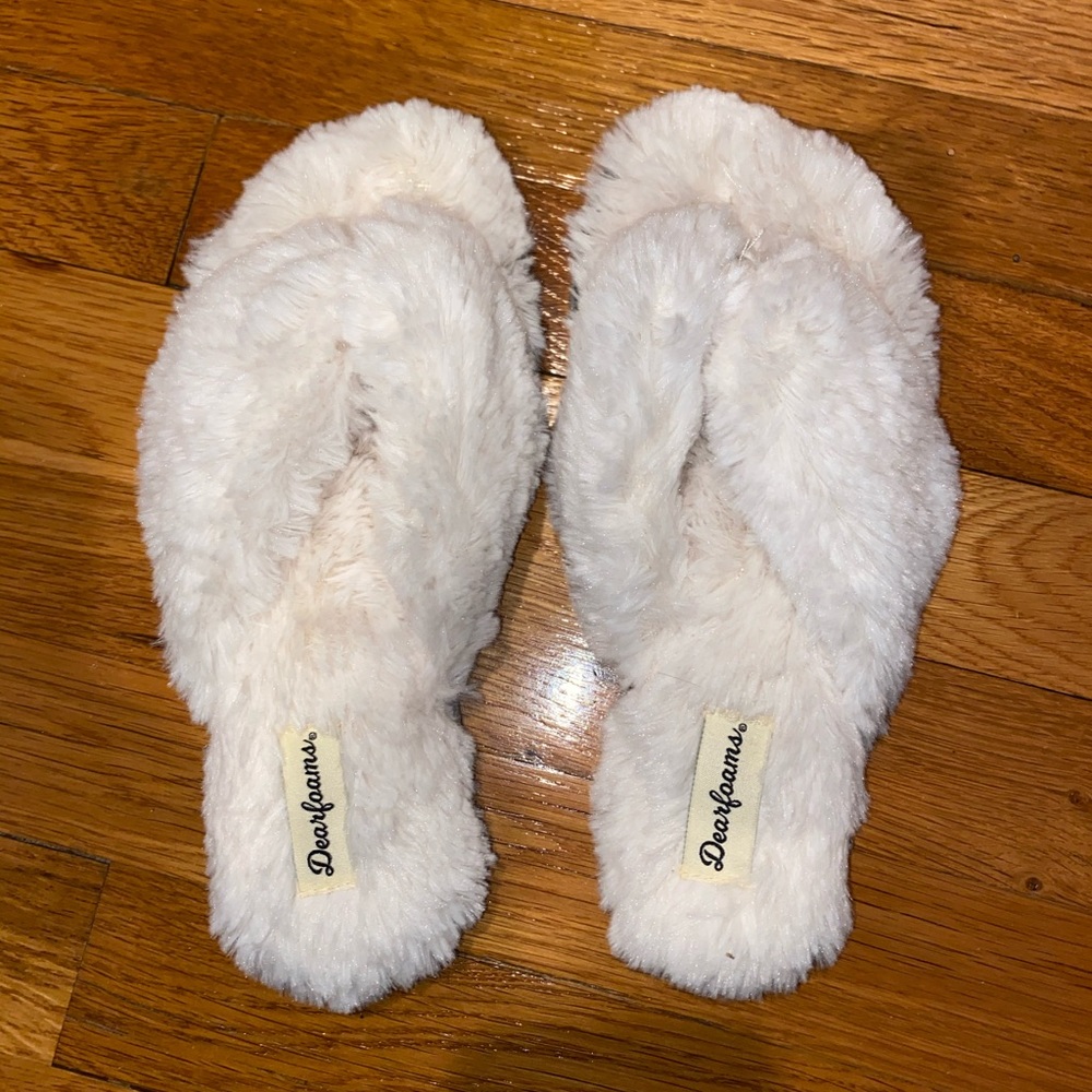 furry flip flop slippers